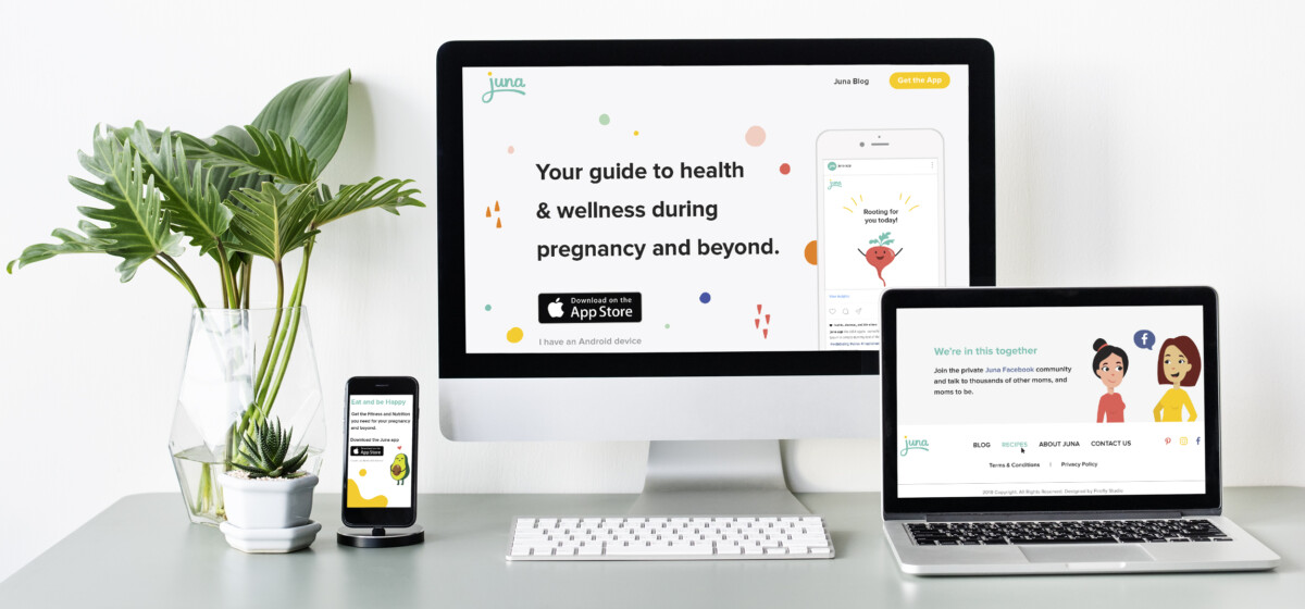 Set of digital devices screen mockup